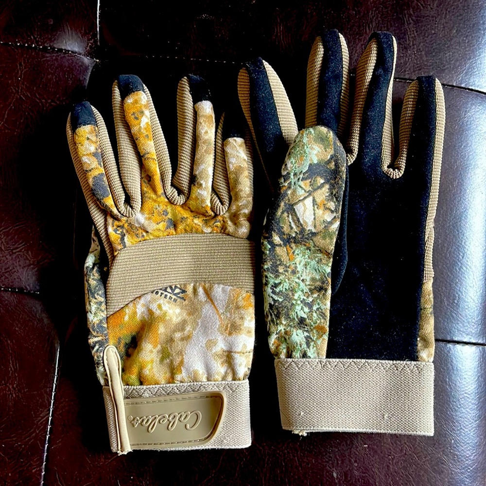 Cabelas Mens Small Reg Gloves NWOT